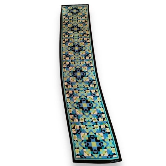 NWOT silk Calvin Klein scarf - Picture 7 of 9